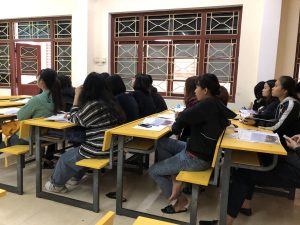 Classe à l'université de Vinh, Vietnam
